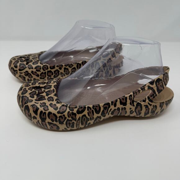 Crocs Ballet Flats Womens 6 Kadee Leopard Print Lightweight Slingback Shoes - Picture 4 of 11